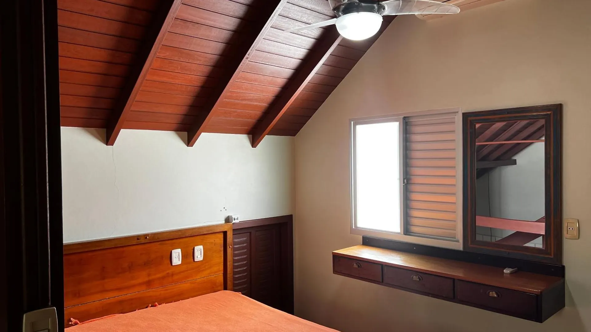 Pousada Residência Nativa Pinheira
