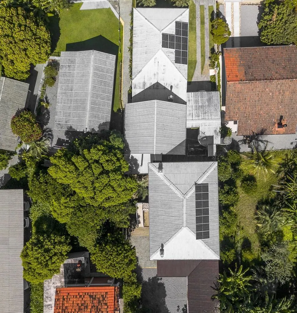 Pousada Residência Nativa Pinheira Casa de Férias